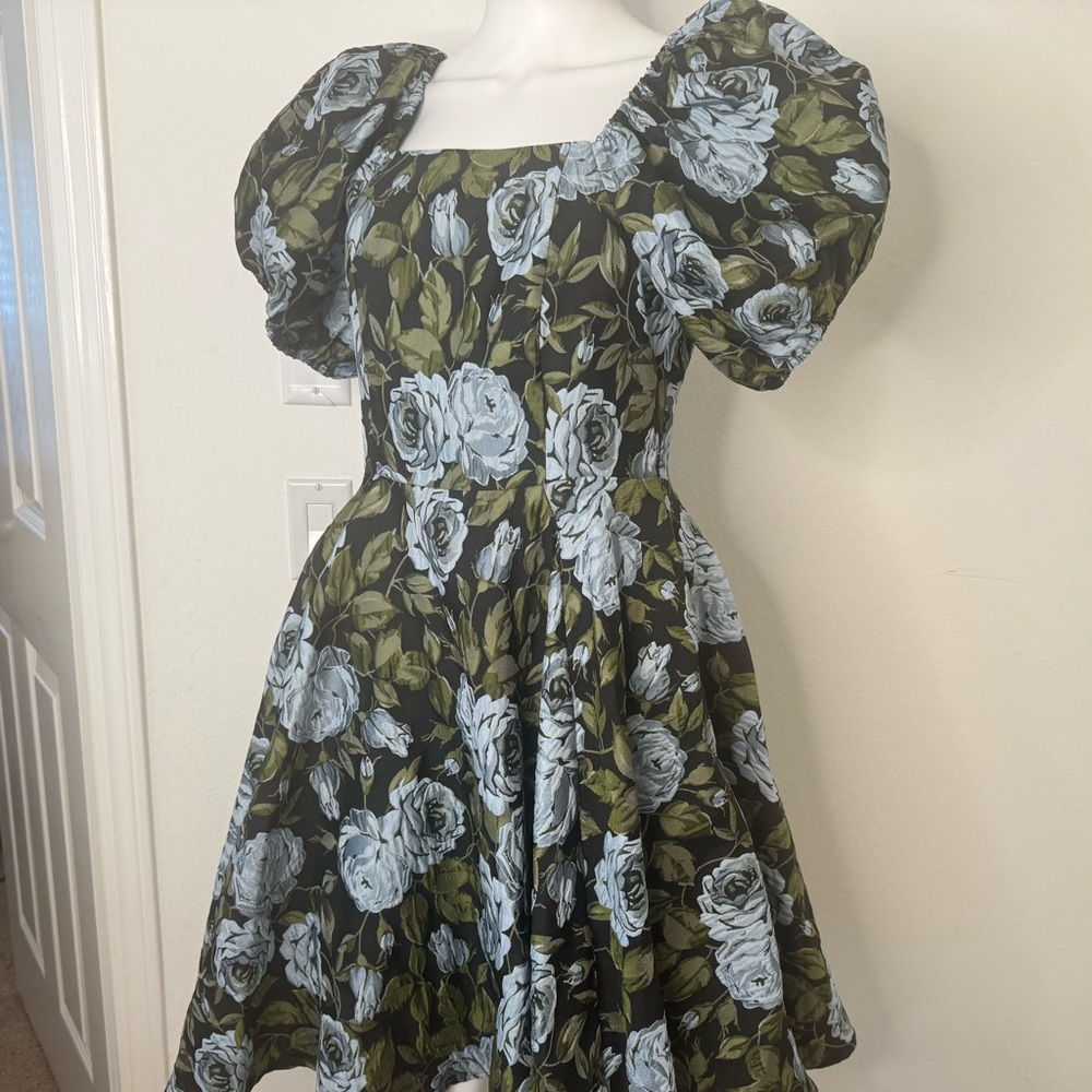 NWT Ivy City Co Floral Puff Sleeve Women Dress - Picture 9 of 11